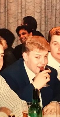 WTPworldleather's tweet photo. #Throwbackthursday  Following his talk to the @ICLTLeather students yesterday - here's a "vintage" photo of Technical Editor Mat Abbott (@tannerybloke ) as a student himself - taken at the #coriumclub dinner in 1995! https://t.co/SsjsnYFCwS