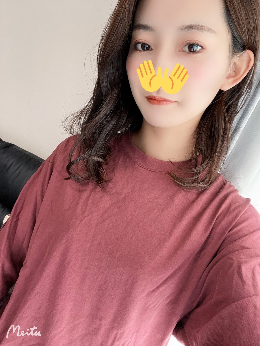me_sansan17's tweet photo. #今日のメイク

久しぶりにcatkinとshu unmura😍
catkinはマットなシャドウのみ塗り、shu uemuraはラメのみ💓🥺✨
どの色も可愛すぎる〜💋🙆‍♀️
ラメはキラキラと存在感があり、マットは発散が良いから大好き💓😍　֒ ⋆꙳ ⋆  ͛

#メイク好きさんと繋がりたい 
#コスメ好きさんと繋がりたい 
#ブルベ https://t.co/WJjXIPEPCP
