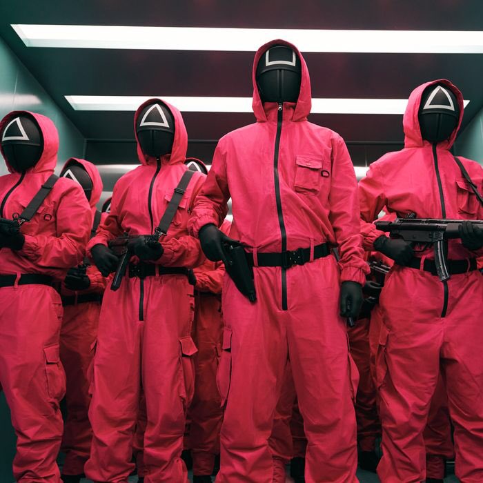 NewcastleCinema's tweet photo. @secretcinema if we get 10,000 retweet’s would you at least consider #SquidGame for your next production in time for Season 2 @netflix @SecretCinemaX @fabienriggall 
#squidgamenetflix #Netflix #cinema #secretcinemasquidgame https://t.co/7lcw4zErZN