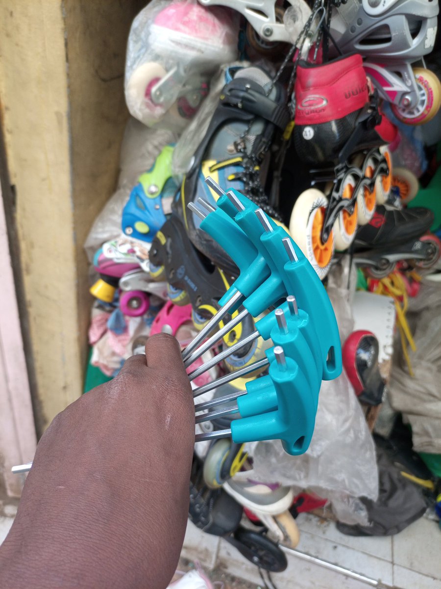 Nairobi Skates Station tweet media
