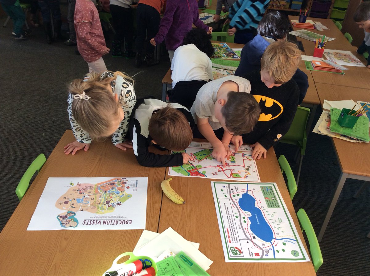 DovedaleY1's tweet photo. Our Geography Day is off to a great start, looking at different types of maps and using keys to find things on the map #1D #GeographyDay https://t.co/sjq7lmVfz2