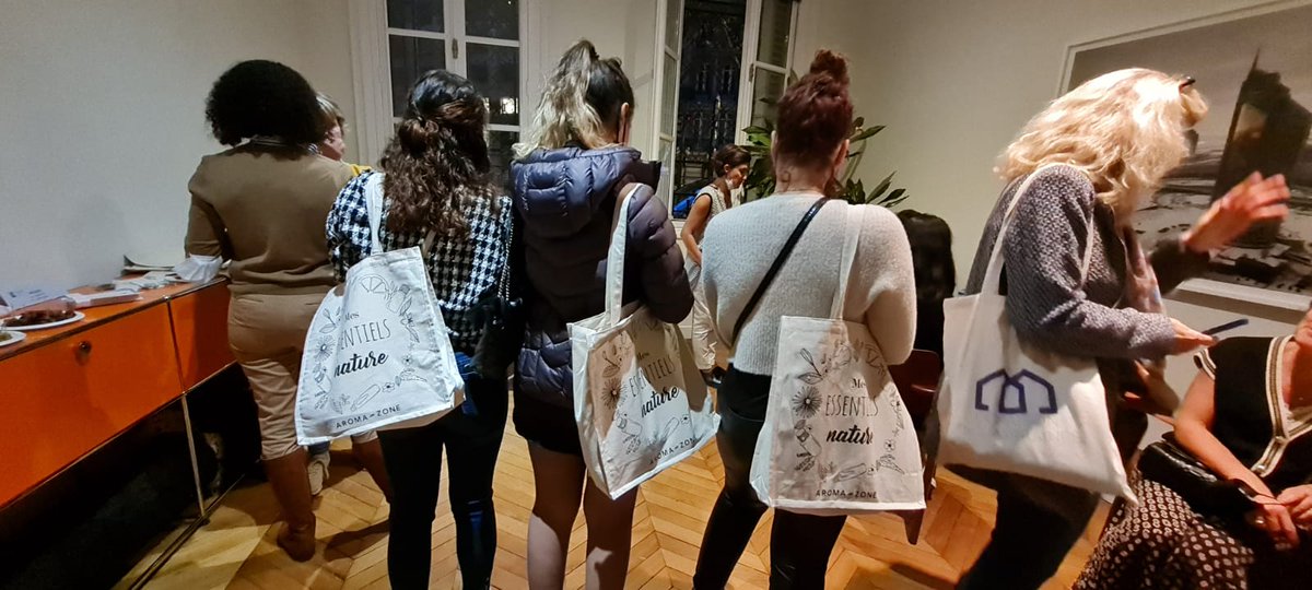 Maison des Marraines tweet media