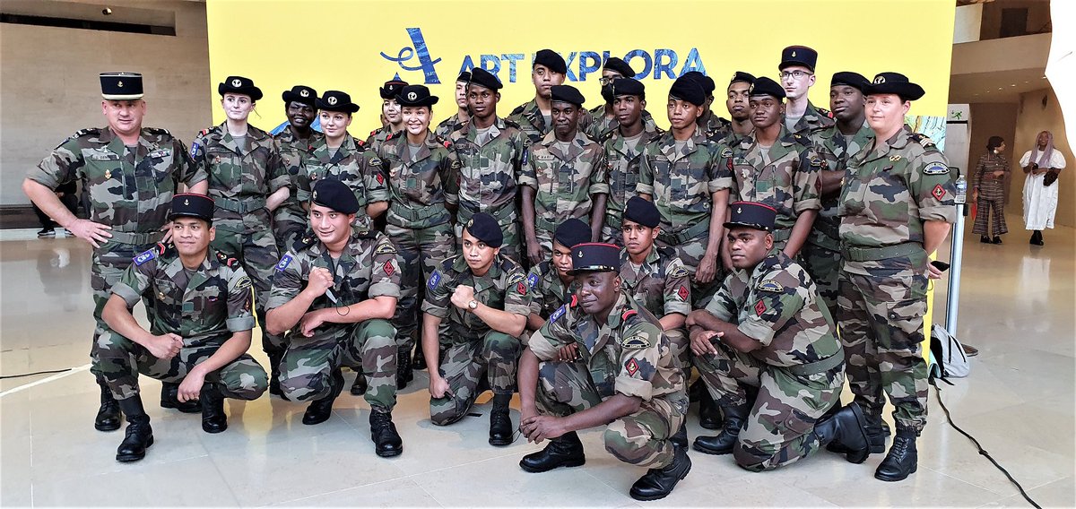 SMA_Outremer's tweet photo. Des jeunes du service militaire adapté (#CFSMA) de Périgeux étaient présents à la soiree @explora_art en faveur de l'ouverture de la culture au plus grand nombre.
Cette expérience témoigne de la part croissante accordée à l'Art dans la formation au sein du SMA @lesoutremer https://t.co/7VNB0xTs8a