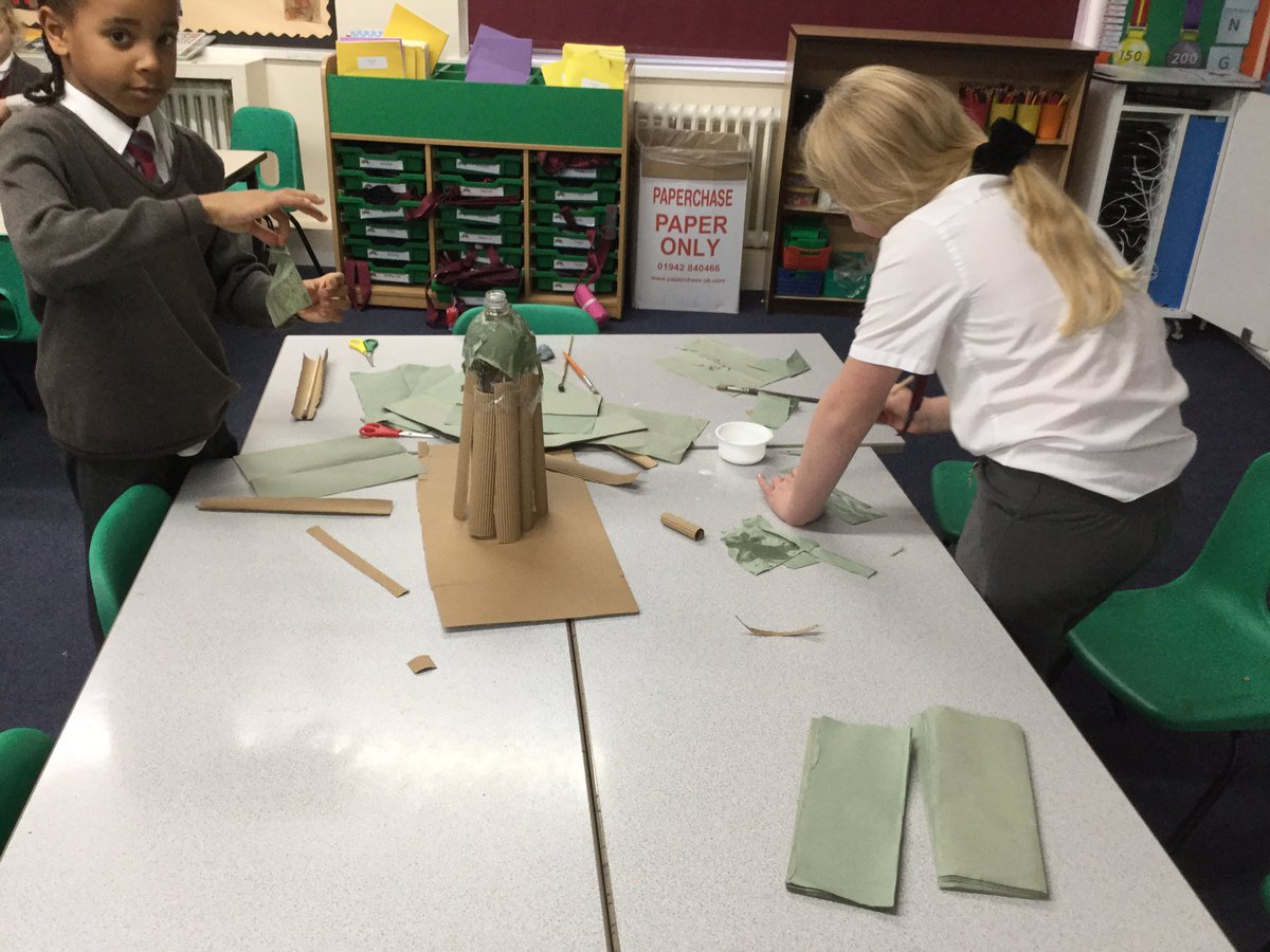 ThomasYear3's tweet photo. We had lots of fun beginning to make our volcanoes ready for out next Geography topic, Planet Earth. We can’t wait to make them erupt later in the week. #gstcegeography #gstcedt https://t.co/GGEVa8syp3