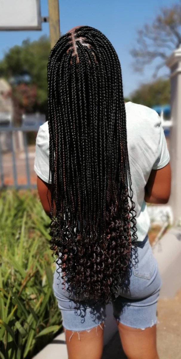 Tinashe41477046's tweet photo. Tinashe hair style hey friend I doing box braid R450 Include my base in braamfontein 37Jorissen street contact or #whatsapp 0719794514 #GirlTalkZA #houscall #GirlTalkZA #KNOTLESBRAID https://t.co/wCCmkY9nFX