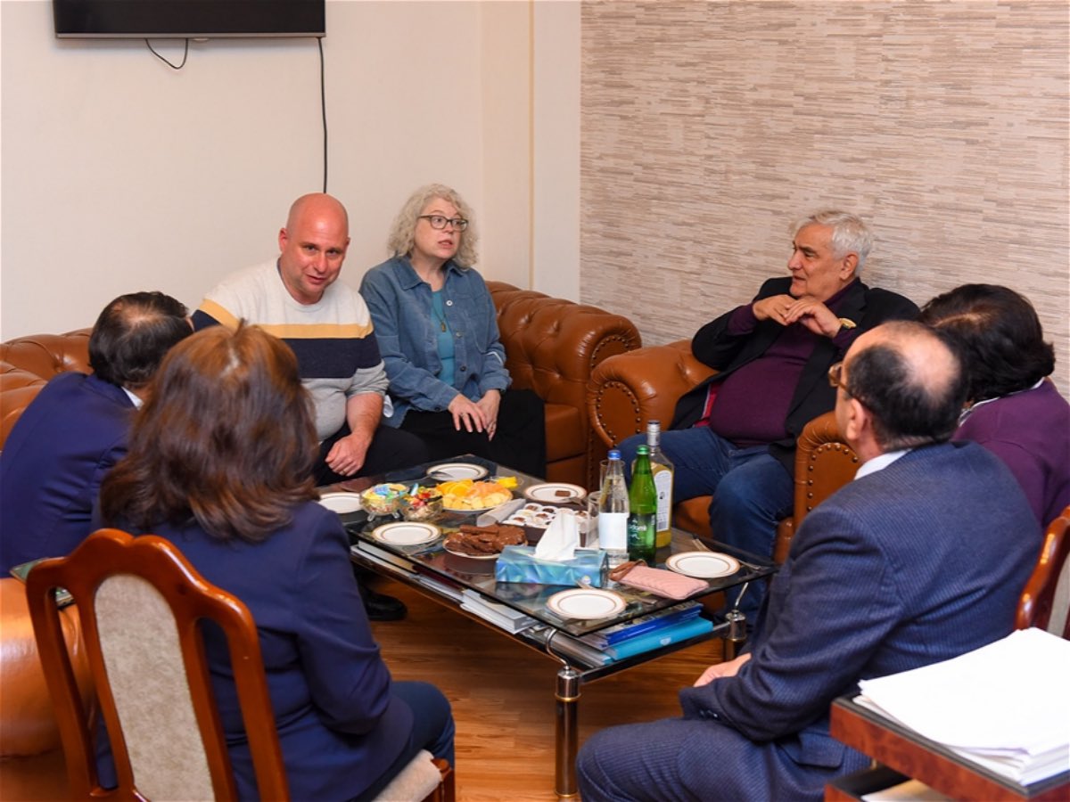 ADU-nun rektoru Kamal Abdulla ingilis professorları ilə görüşüb