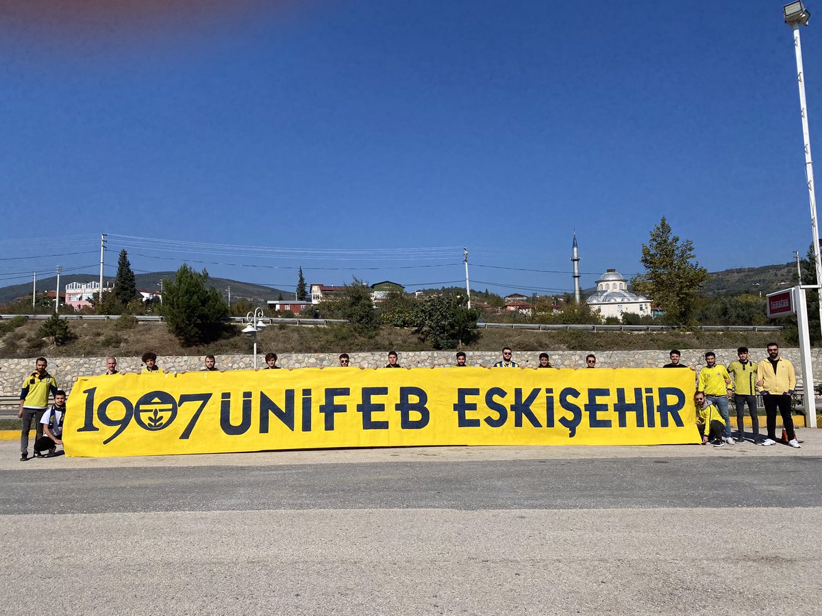UFBAnadolu's tweet photo. 1907 ÜNİFEB Eskişehir Örgütlenmeleri olarak Fenerbahçe - Royal Antwerp karşılaşması için İstanbul yolundayız. 
#FenerbahçeninYolunda https://t.co/nyLcKPjo6l