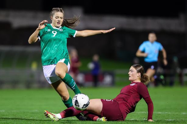 AreteLtd's tweet photo. @OfficialRubyM in action for #England U19s last night π Fantastic to see Ruby compete on the international stage π₯
The @Lionesses won 1-0 over Ireland π₯ Their campaign continues, facing Northern Ireland and Switzerland β½οΈ
#football #rubymace https://t.co/3CTnncfElb