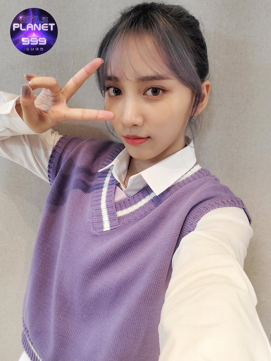 suruiqipics's tweet photo. 211021 fns update

#SuRuiqi #Sury #苏芮琪 #수루이치 #スー·ルイチー #GirlsPlanet999 #걸스플래닛999 https://t.co/tuhRboamm4