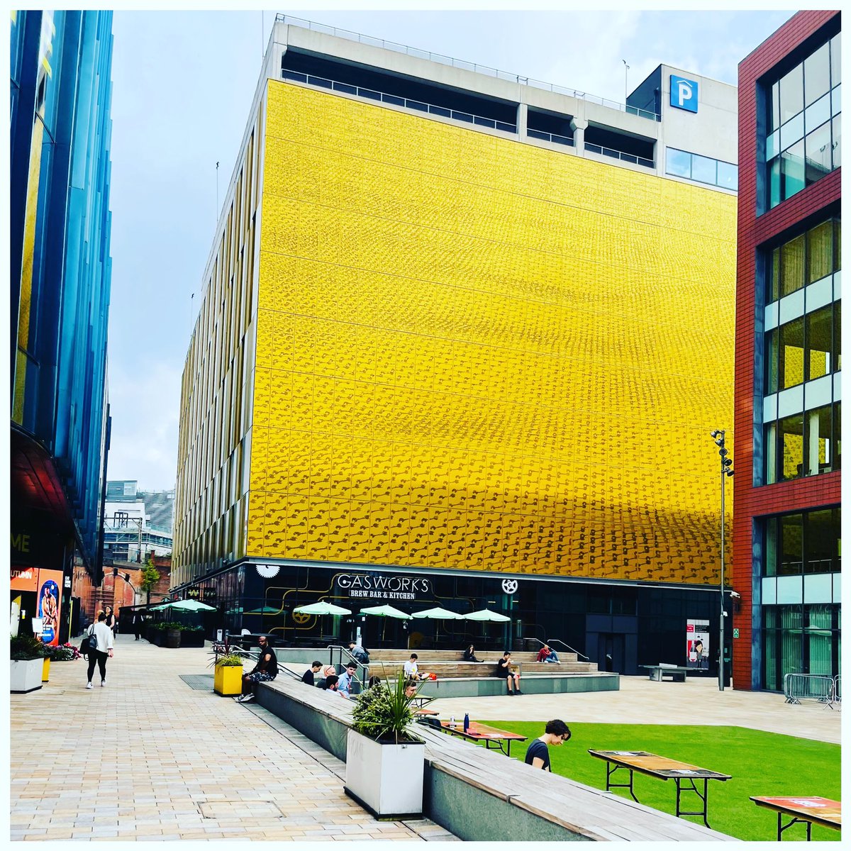 H O M E 💛

#gasworksfs 
#gasworksmanchester 
#firststreetmcr 
#gasworksbrewbar 
#manchesterbar 
#manchester 
#manchesterbarsandpubs