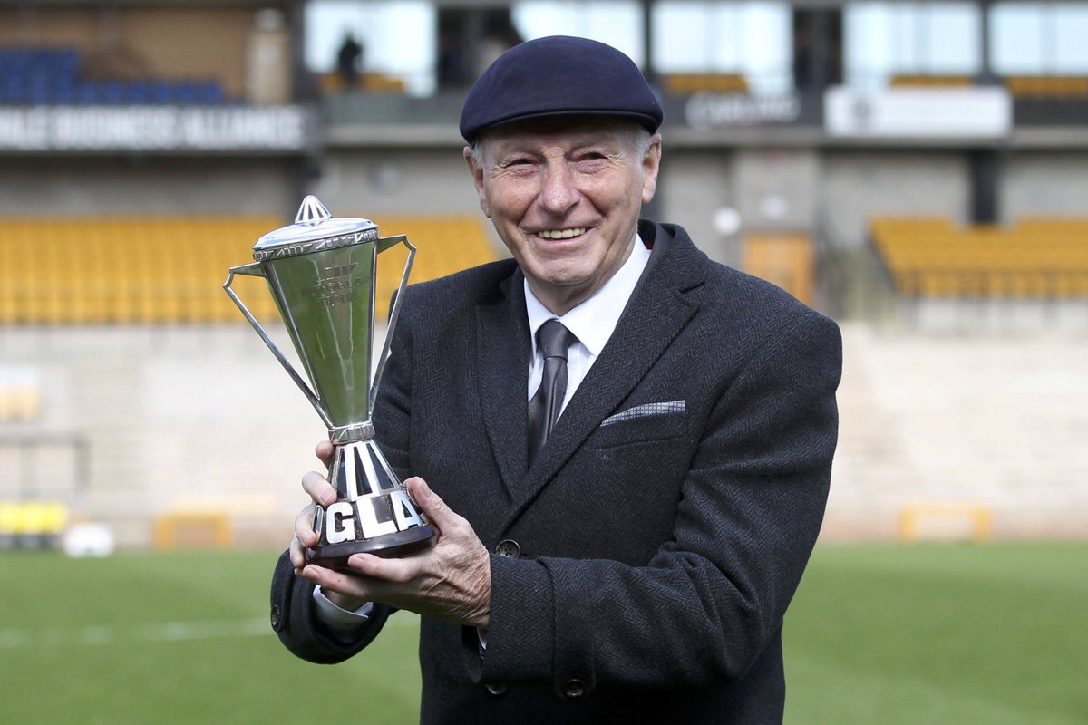 Happy Birthday to a 𝐋𝐄𝐆𝐄𝐍𝐃. 

John Rudge celebrates his 77th birthday today, everyone at Port Vale sends him our wishes. 

#PVFC ⚫️⚪️