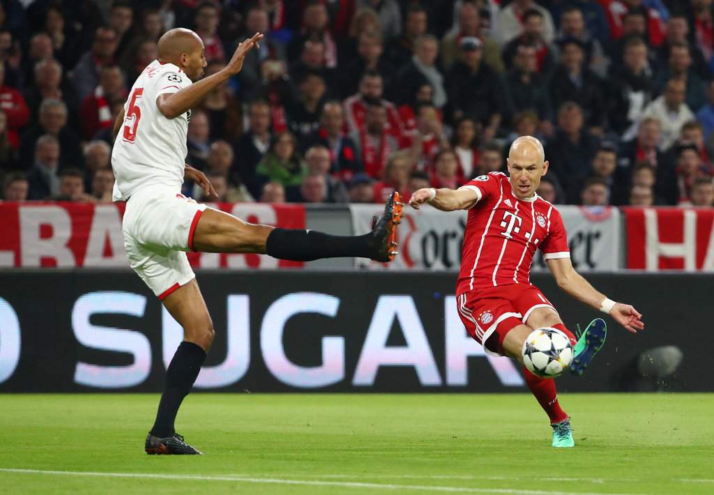 SALHACHIMI's tweet photo. A: "If you keep doing the same thing over and over again in life, you will never succeed"

B: "You have clearly never watched Arjen Robben."

#CutInside #LeftFoot
#Chelsea #BayernMunich https://t.co/dUdyklvMGK