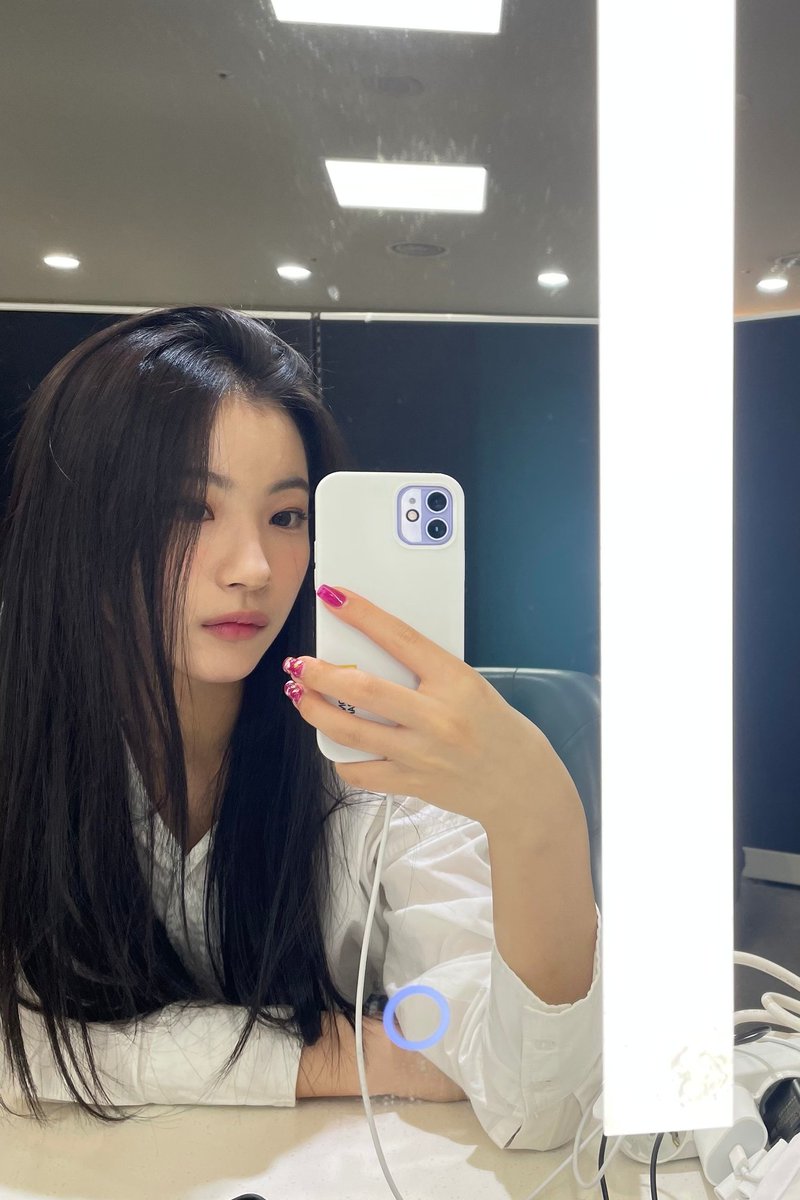 [ENG TRANS] ICHILLIN Yeju Fan Cafe Letter - Date: 211019

#ICHILLIN #아이칠린 #KPOP