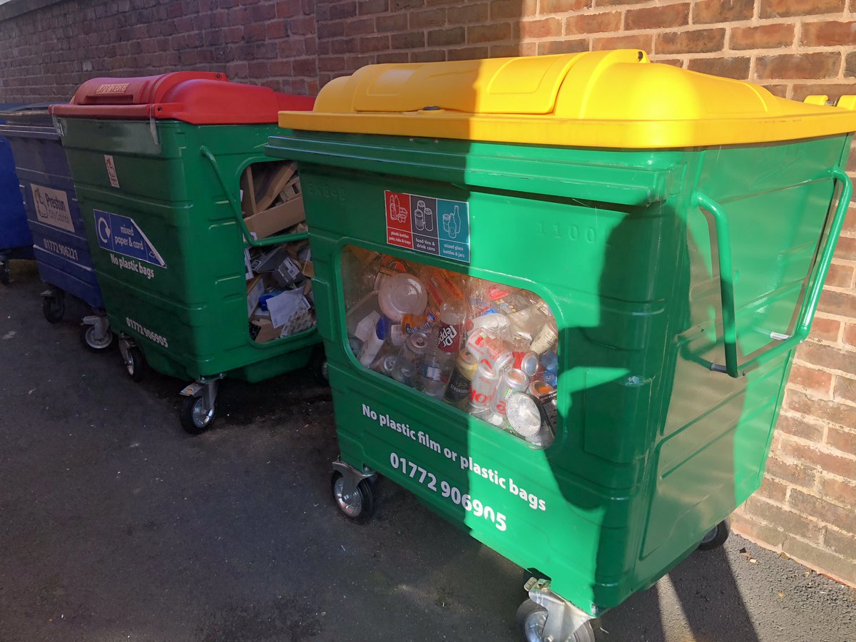 Day in the life of a Waste Officer...doing a #wasteanalysis to find out how effective our trial bins from <a href="/StormEnviro/">Storm Environmental</a> have been at encouraging residents to remove recyclables from the general waste!