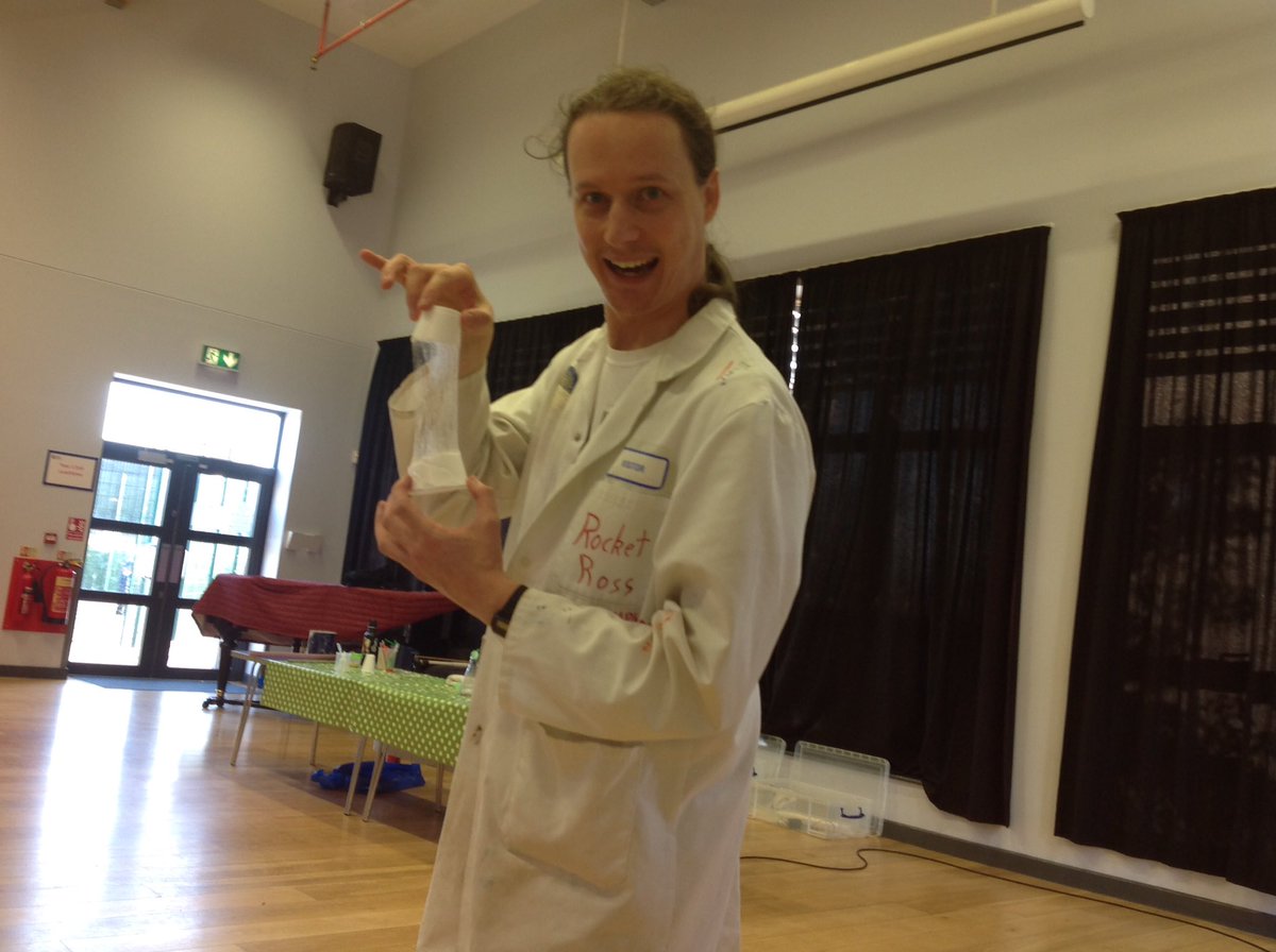 MNA_Year2's tweet photo. Year 2 have enjoyed a fun science workshop this morning with Rocket Ross 🔮💡🌡👨‍🔬@MNA_Year2 @morley_newlands #MNAscience https://t.co/IblZ5N8skG