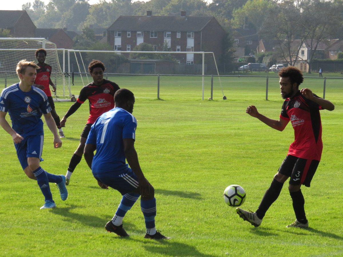 thecoldend's tweet photo. A report from the memorable @HatUnitedFC v @hertford_united played on Saturday 9th October along with 36 minutes of highlights and some pictures. RIP GORDON BOATENG - #believeandachieve

LINK: https://t.co/B2yybci0NL https://t.co/uN9jcyfhIy