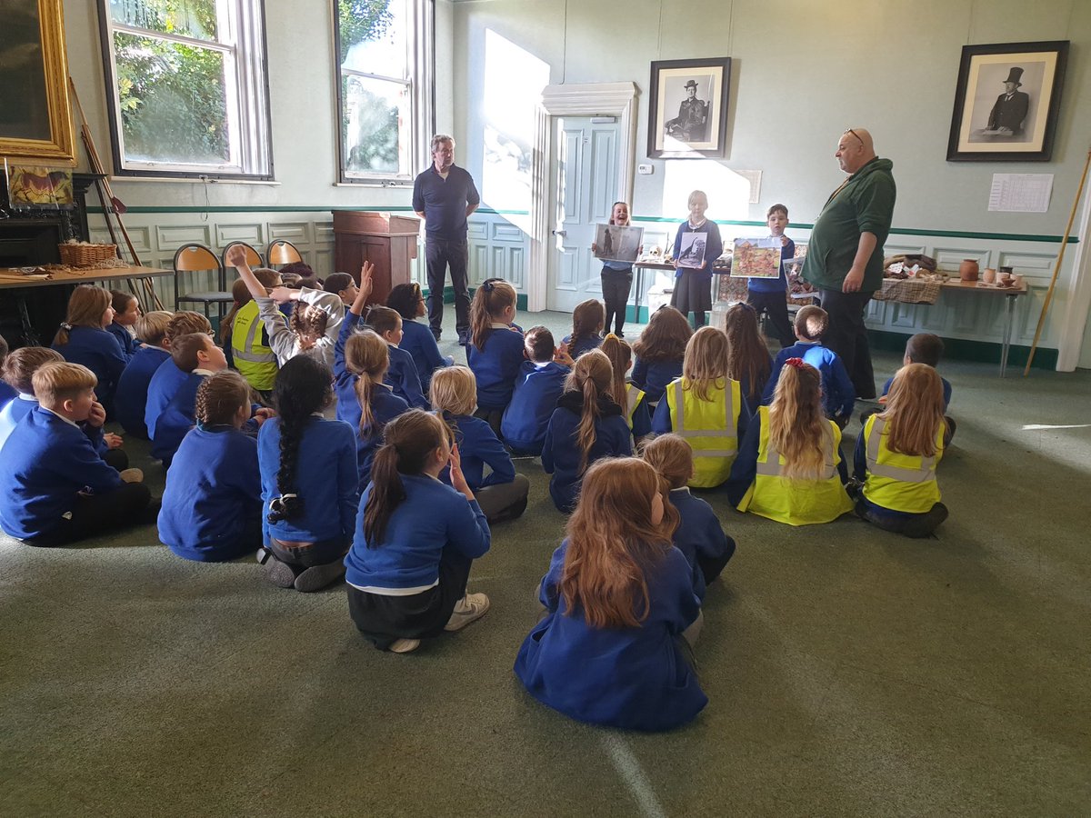 Class4Mc tweet media