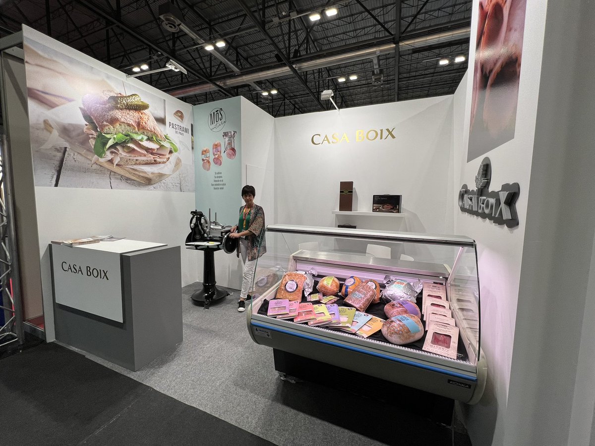 casaboix's tweet photo. Último día de la 34 Salón Gourmets. Ha sido un placer, después de tantos meses sin ferias, haber compartido experiencias cara a cara con tantos profesionales de la alimentación. https://t.co/qzAUkBdedB