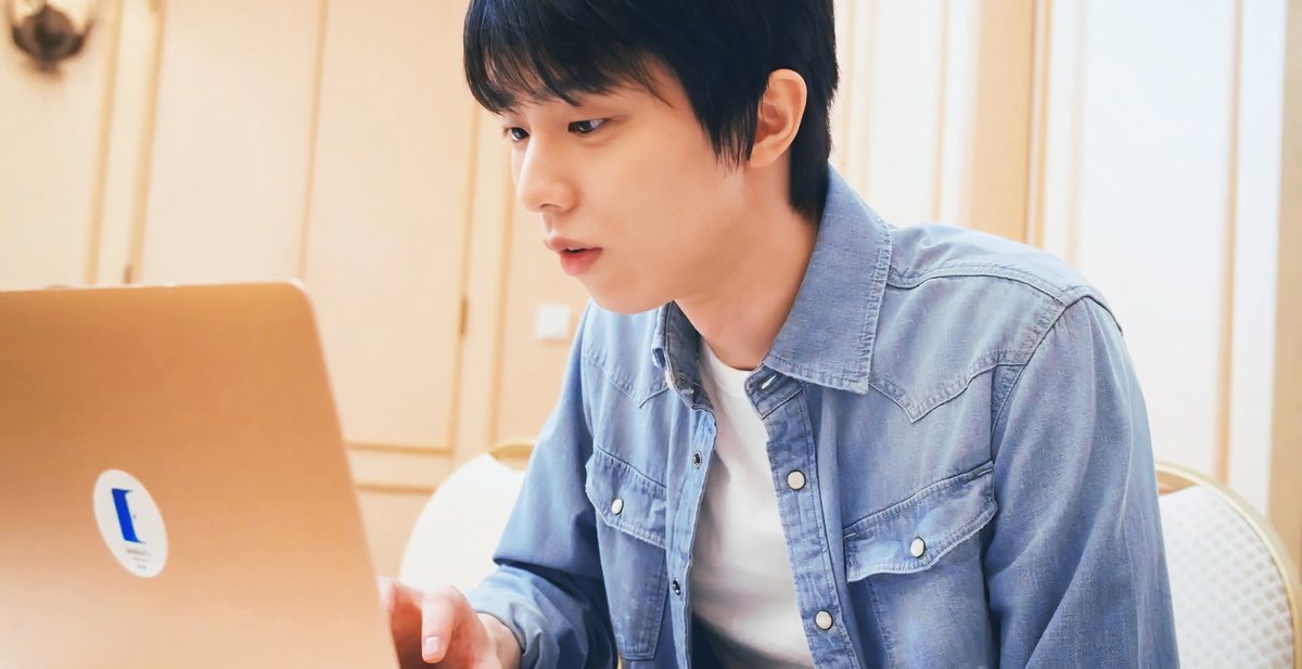 RED_far's tweet photo. #YuzuruHanyu #HQscreenshots 3500х1800

💫 https://t.co/VBXMS1UVM5