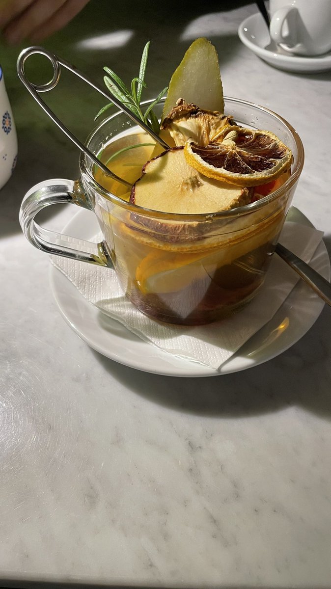 Osii1981's tweet photo. @ShobnaGulati With you on that one!! This is my tea this morning https://t.co/CnuV2uVLtq