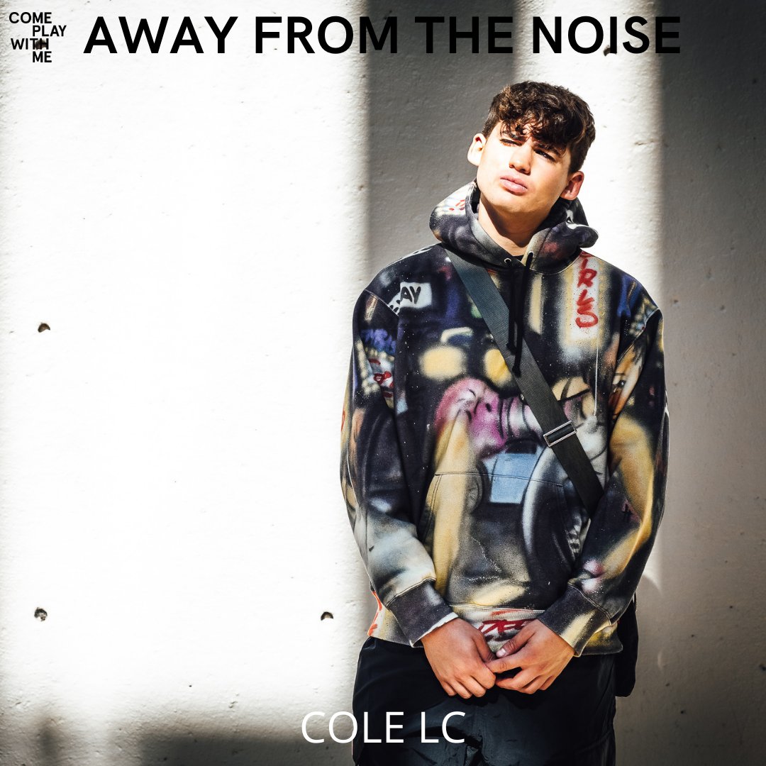 Check out <a href="/Colelc/">Cole LC</a>'s feature where he talks about how growing up in Leeds was a "good start to life being around so many different characters" and how he could "appreciate different music and cultures from a young age" - linktr.ee/cpwm 🤟🏼 <a href="/CHUFFMEDIA/">Chuff Media</a> #print #musicmagazine