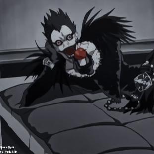 pcyvhs's tweet photo. Boatos que o Ryuk que ajudou a escolher a roupa do Sungho https://t.co/YxKDlWrebD