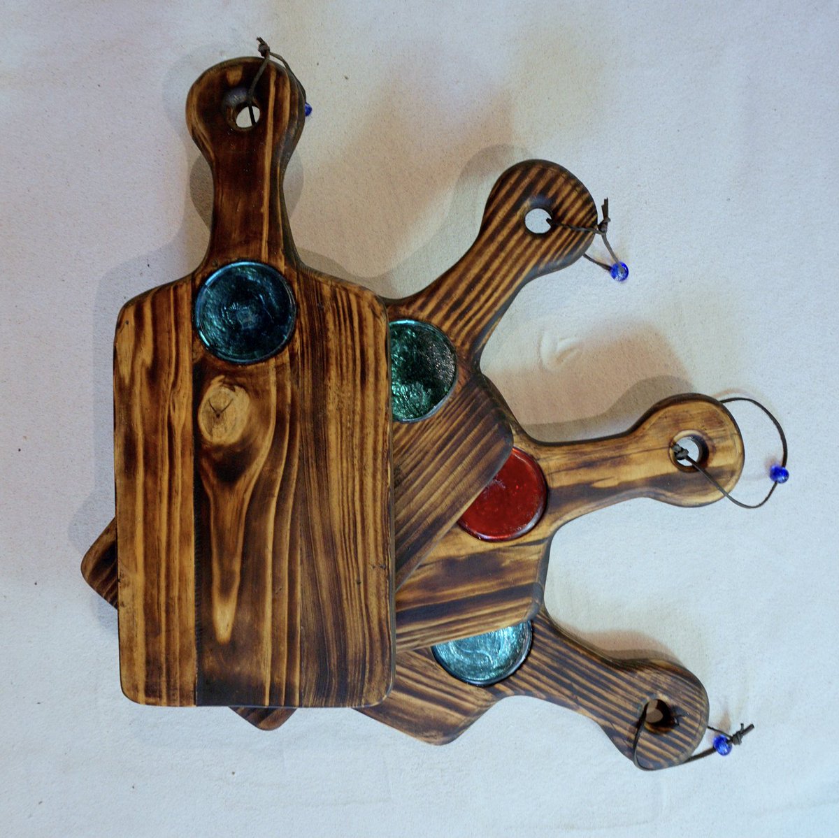 kit_hot_glass's tweet photo. The result of an exciting new collaboration between Simply Inspired woodworkers and Kitengela Hot Glass. 
 #kitengelahotglass 
Shop online #ClickmyGlass @ https://t.co/iL1om51CTj (link in bio) https://t.co/hMTvuuiPxI