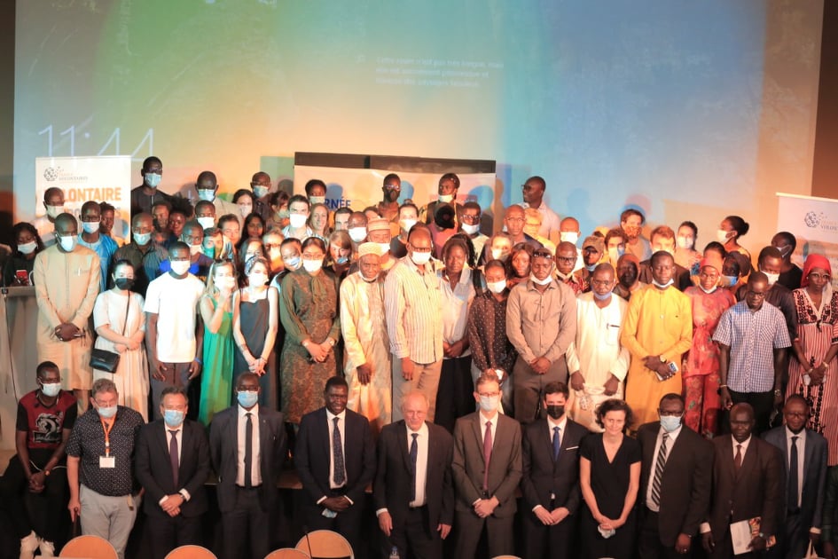 FranceoSenegal's tweet photo. #JVF2021 Avant la #COVID19, plus de 1600  Volontaires Internationaux étaient déployés au #Sénégal. Les échanges reprennent dans un contexte plus favorable : 134 jeunes 🇫🇷 œuvrent actuellement au #Senegal 🇸🇳. https://t.co/MkhByO72BN