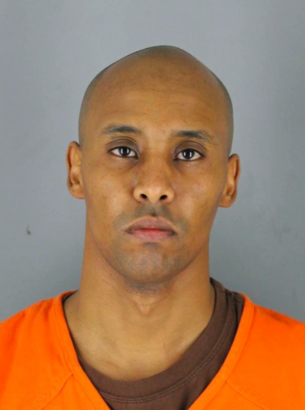 TSWHITLOW's tweet photo. BREAKING NEWS: Former Minneapolis Policer officer #MohamedNoor #resentenced to 57mths w/ nearly 2.5yrs of time served in the shooting death of #unarmed #JustineDamond #Moor was originally sentenced to 12.5 years but high court reversed his third-degree murder conviction @BNCNews https://t.co/hRXjtODxrh