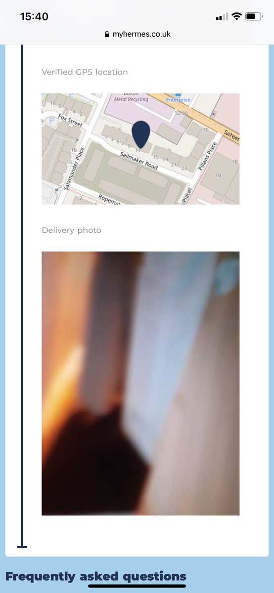 HanCatBlox's tweet photo. @Hermesparcels Hi Hermes! Can you tell me what this is supposed to be?! https://t.co/RXZLBxlmSd