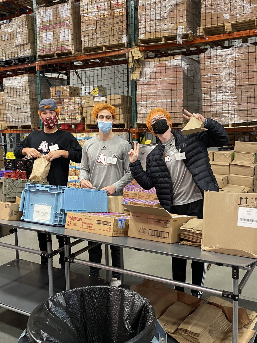 AQ Men's Basketball tweet media