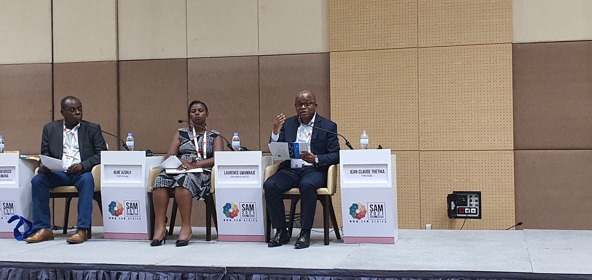 JeanThetika's tweet photo. Hier nous sommes intervenus à la  SAM2021# à Kigali Convention Center. Nous avons partager notre vision sur le rôle de coopératives financières dans le renforcement de la résilience de leurs clients..un sujet majeur à cette période de crise sanitaire. https://t.co/Tb06SH62R8