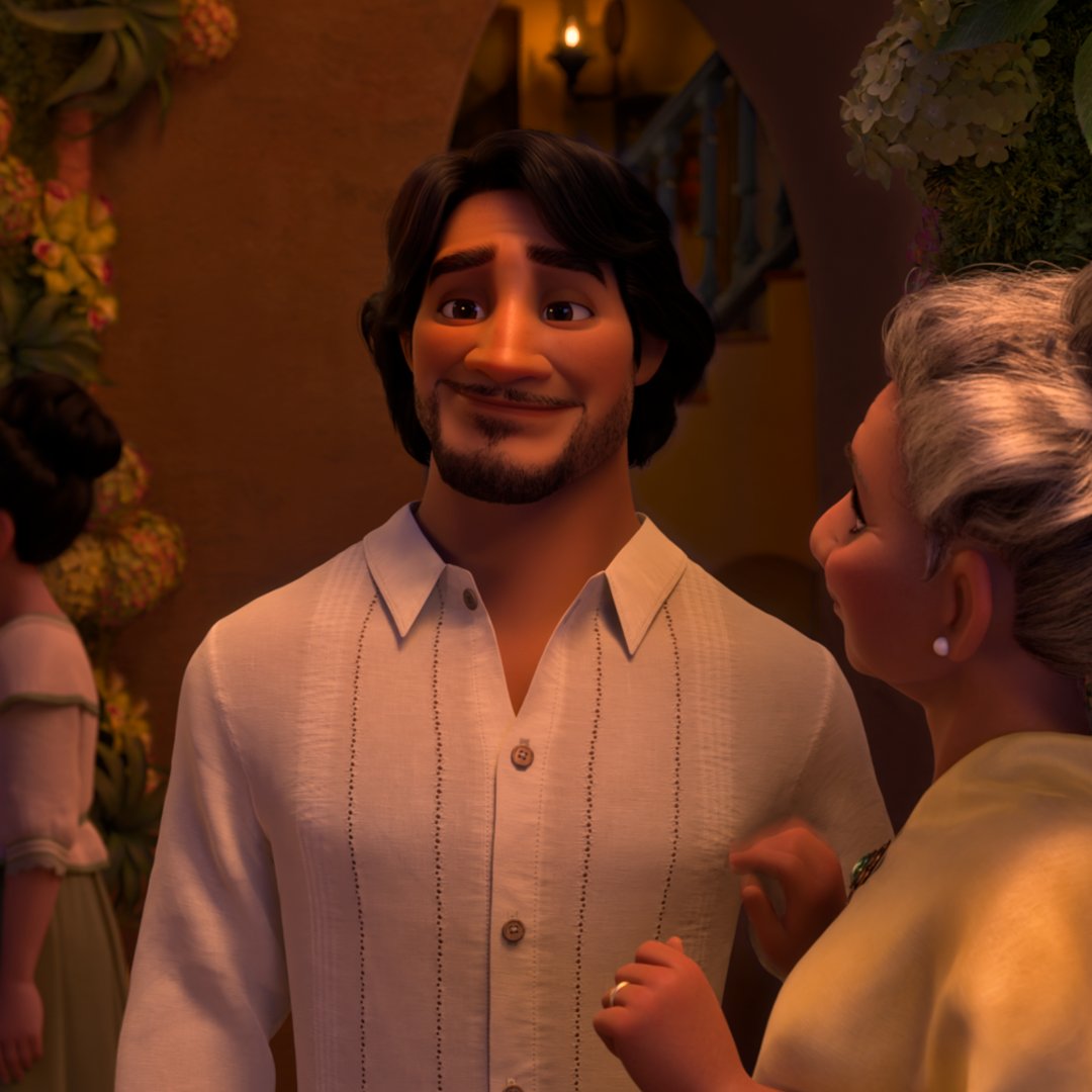 Disney's tweet photo. Maluma is Mariano in #Encanto! https://t.co/NmUMnhNZH0