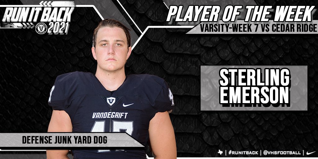 VHSFootball's tweet photo. Congrats to our Defensive POW vs Cedar Ridge 🐍💪
@TuckerH03 🦍
@SterlingEmerso3 🔥
@_jaxonoliver_ ☠️ https://t.co/E1Gkp7dFgP