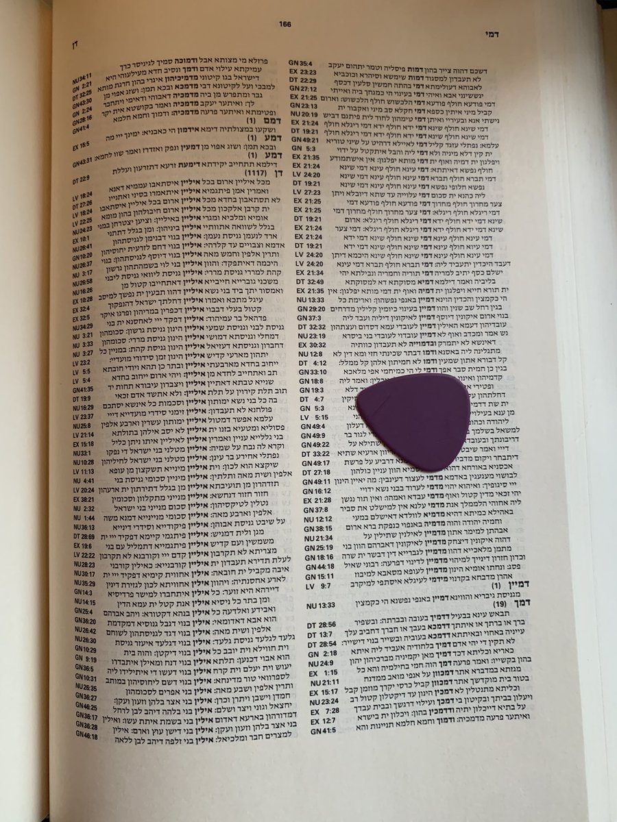 adamcmccollum's tweet photo. I recently found a copy (from a bookstore in Spain) of E.G. Clarke’s edition of Targum pseudo-Jonathan (1984), with its very readable text and very, very tiny concordance! 😀 #targums #aramaic #ljla #psjonathan #kwic https://t.co/kxGSkKGdmy