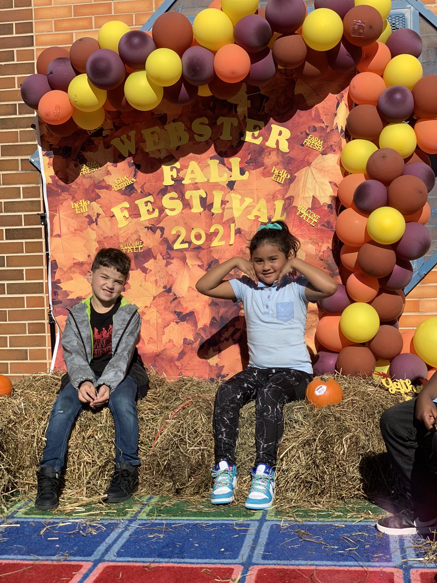 JohnHWebsterES's tweet photo. Fall Festival 2021 was a blast! https://t.co/bsrl6pkLAr
