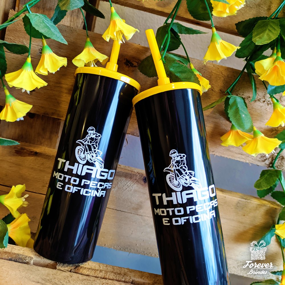 BrindesForever's tweet photo. Copo Long Drink preto com tampa e canudo amarelo! ⬛🟨⠀⠀
⠀⠀⠀⠀
📝 Solicite um orçamento https://t.co/ZBhvvqbGJU⠀⠀
📞 Telefone: (48) 3094-1069
⠀⠀
#longdrink #copolongdrinkpersonalizado #copospersonalizados #copopersonalizado #copolongdrink #criatividade https://t.co/C2JL4s4WRZ