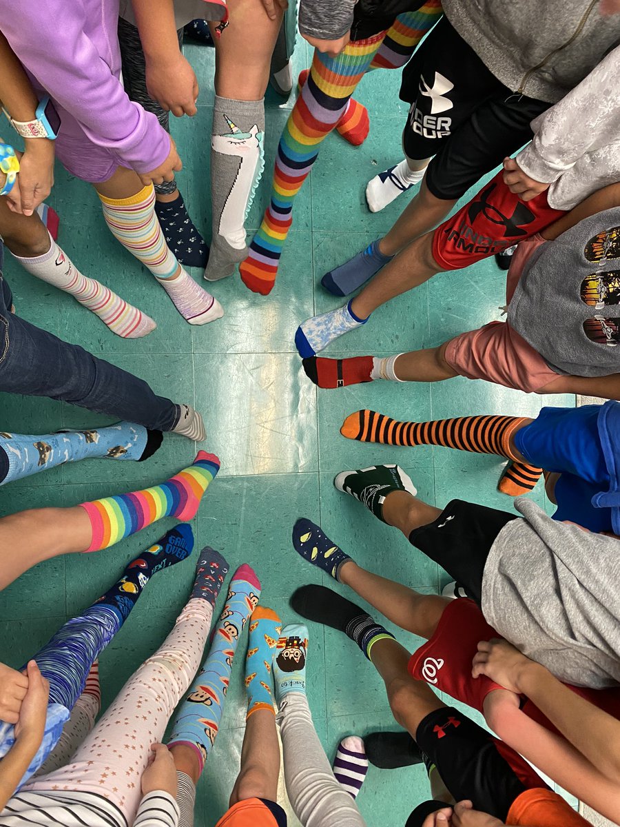 Crazy sock day today! 🧦 We had a great spirit week. We pledge to stop bullying! Happy #BullyingPreventionMonth, everyone. Be kind out there! 🤝 @SCounselrKnight #TuckahoeRocks