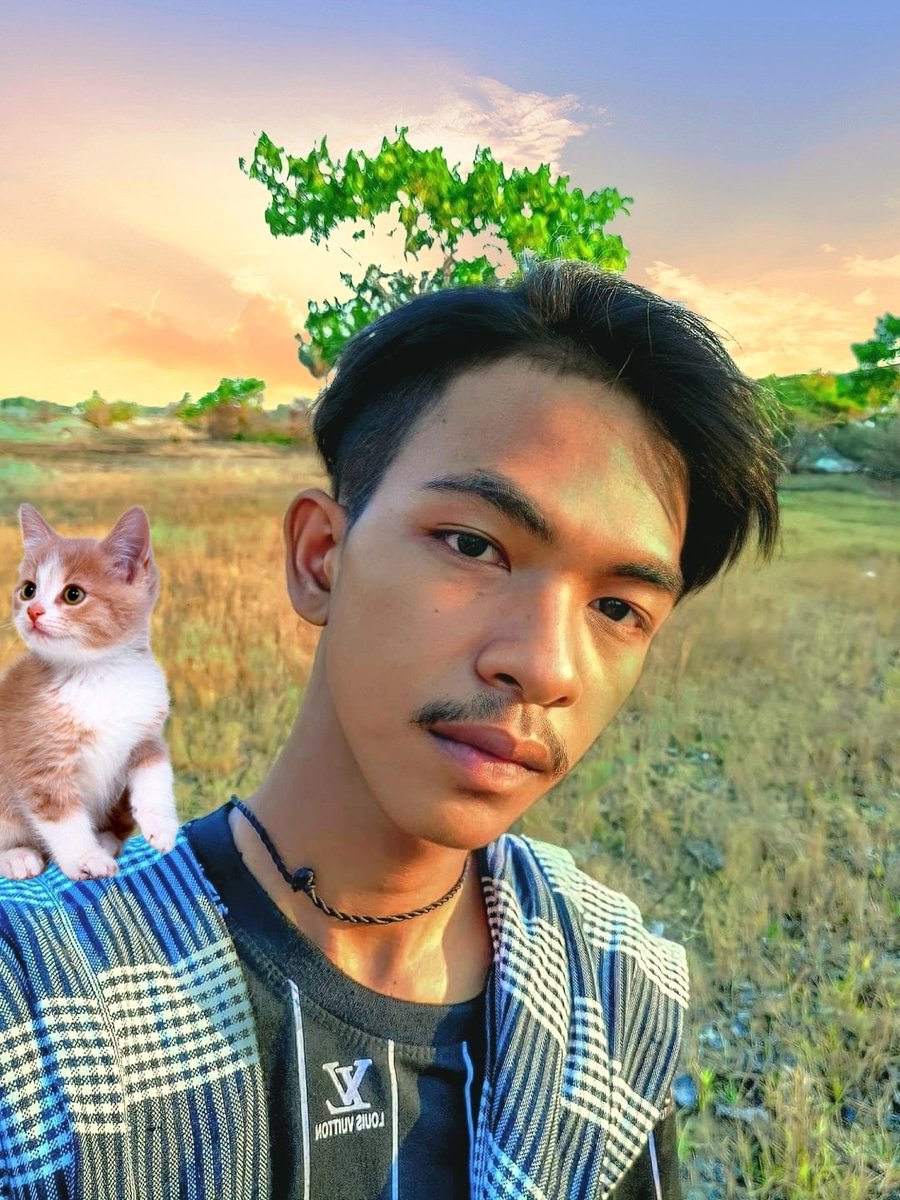 XboySky's tweet photo. នឹកគេពេកតិចខ្ញុំឆ្កួតទៅ😣🏳️‍🌈 https://t.co/LUbcd2EqLg