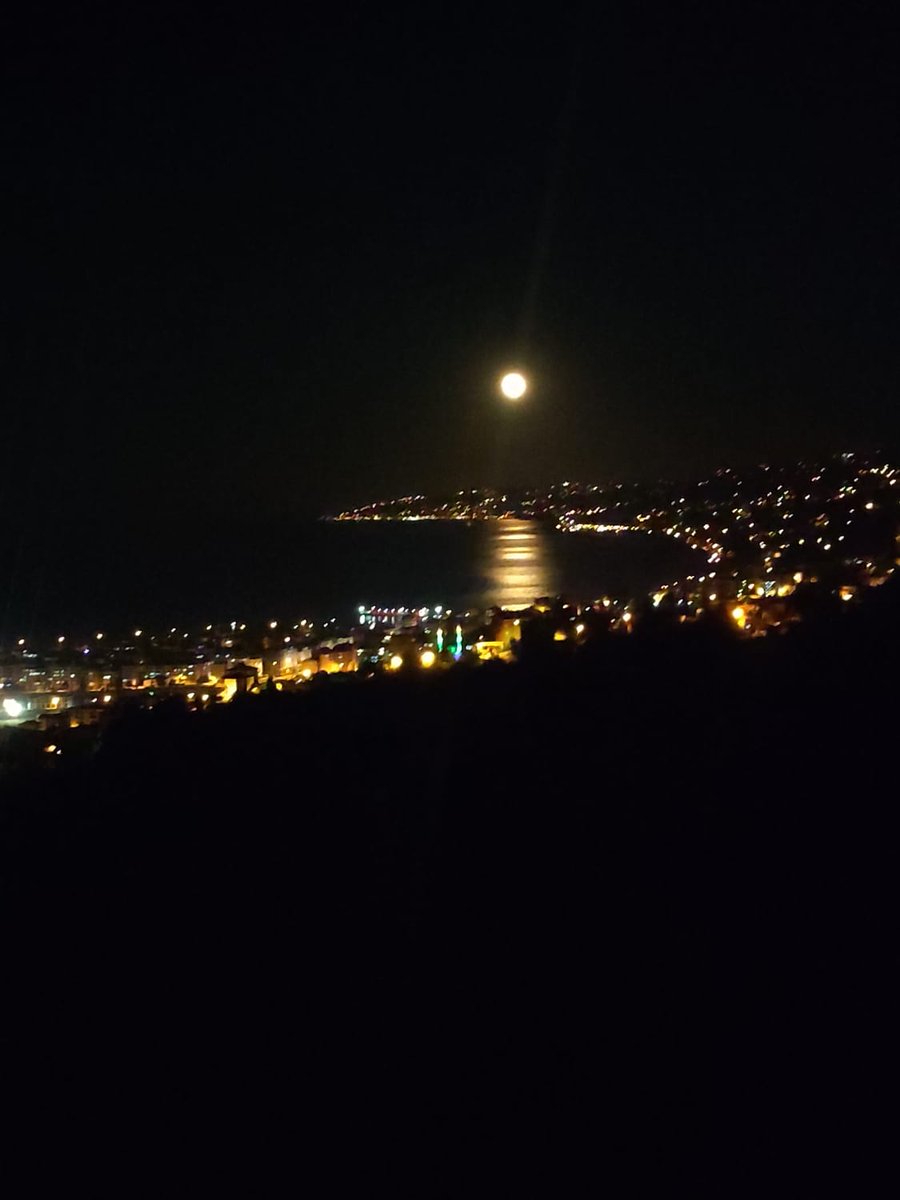 Şuna bi baksanıza ... #Dolunay