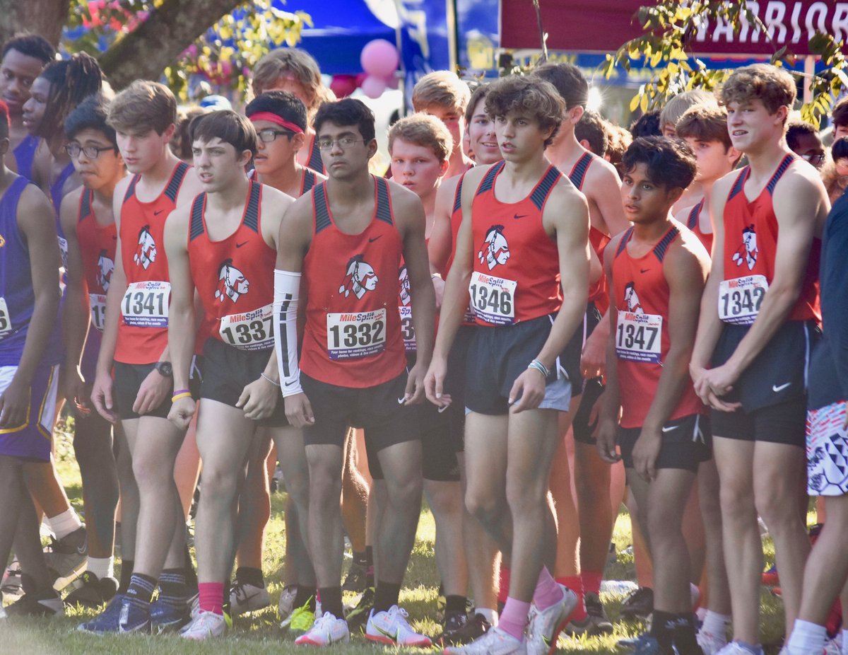 CorinthXC_'s tweet photo. Looking forward to Oakville XC Invite today on the always fast Jesse Owens XC course!! Girls start us off at 3:00 with the guys following at 3:30!! 🔴One Goal One Heart One Family⚫️ https://t.co/iGv1UF9MuU