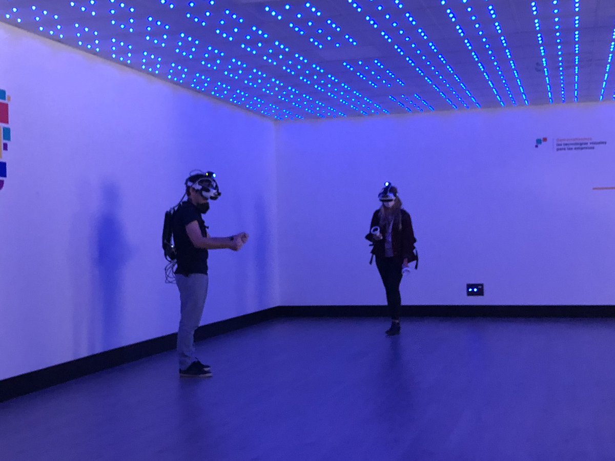 conetic's tweet photo. @virtualware nos enseña una experiencia de entorno virtual para reconocimiento de un automóvil gracias a la realidad virtual #GAMELabsNET @gamelabsnet https://t.co/2eY4GErKF2