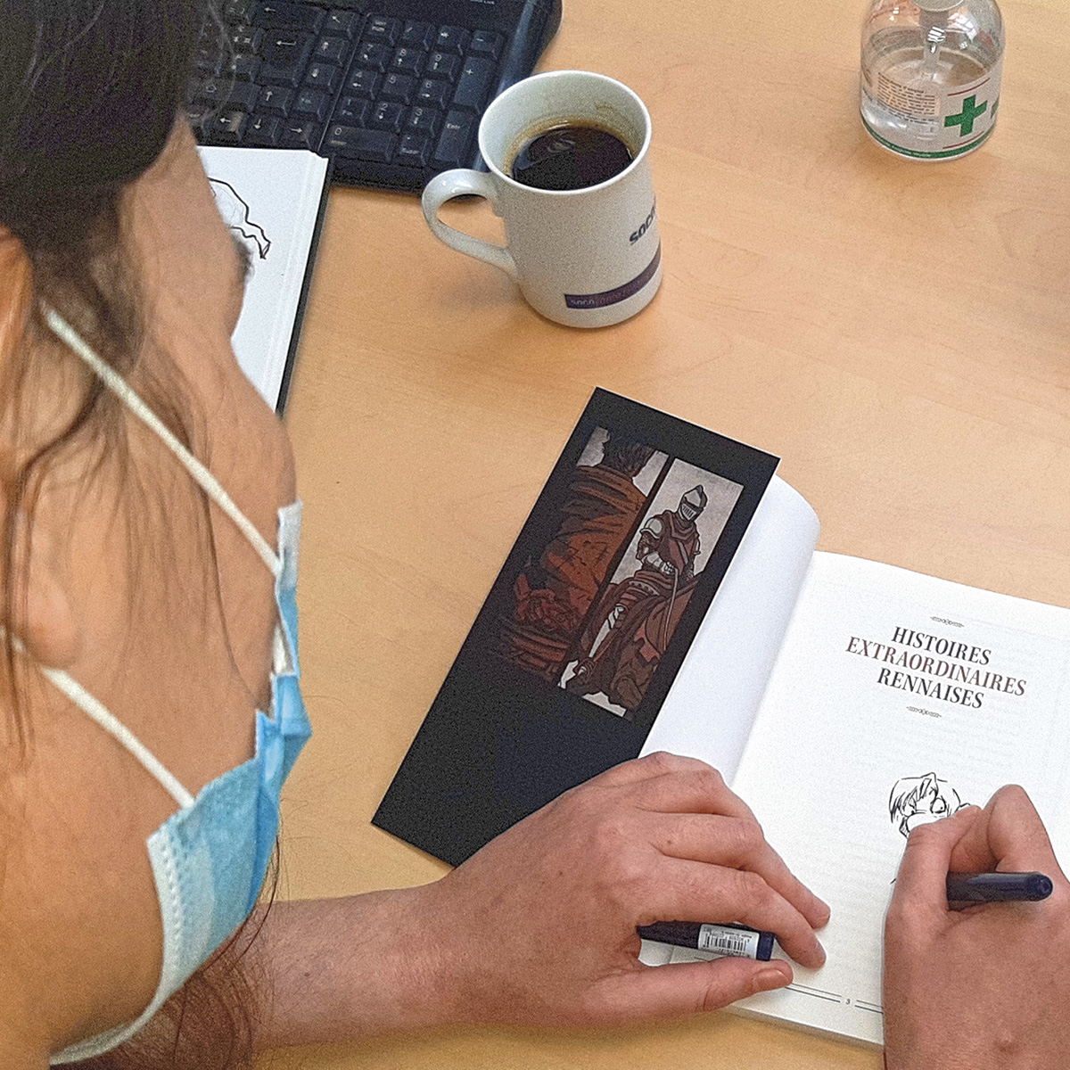 MensueldeRennes's tweet photo. Découvrez les secrets de #Rennes dans Nouvelles histoires extraordinaires rennaises📜! En prévente sur https://t.co/FH7aEL3UOL Chaque exemplaire sera dédicacé et illustré par les auteurs ! Livré avant la fin novembre😀 Lire un extrait : 
https://t.co/DYWnXP9zZ0 https://t.co/BwMZDBuqqc
