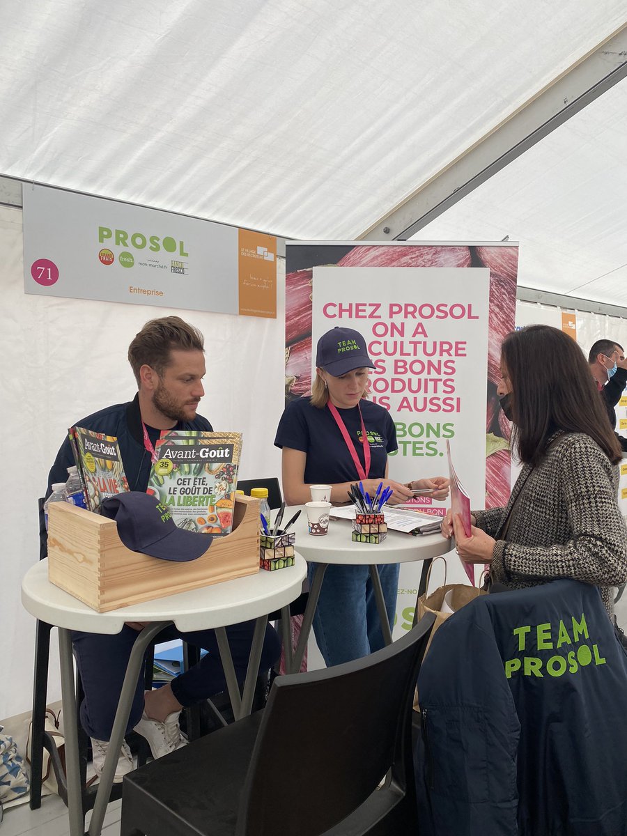 [💪🏼ils recrutent] 

Le secteur de l’alimentaire vous intéresse et vous êtes des passionnés du bon ?
🤝Venez rencontrer #prosol sur stand 83 #VDRLyon place Bellecour. 

#recrutement #emploi #cdi #cdd #alternance #stage #interim #rh #jobs #rh #offredemploi