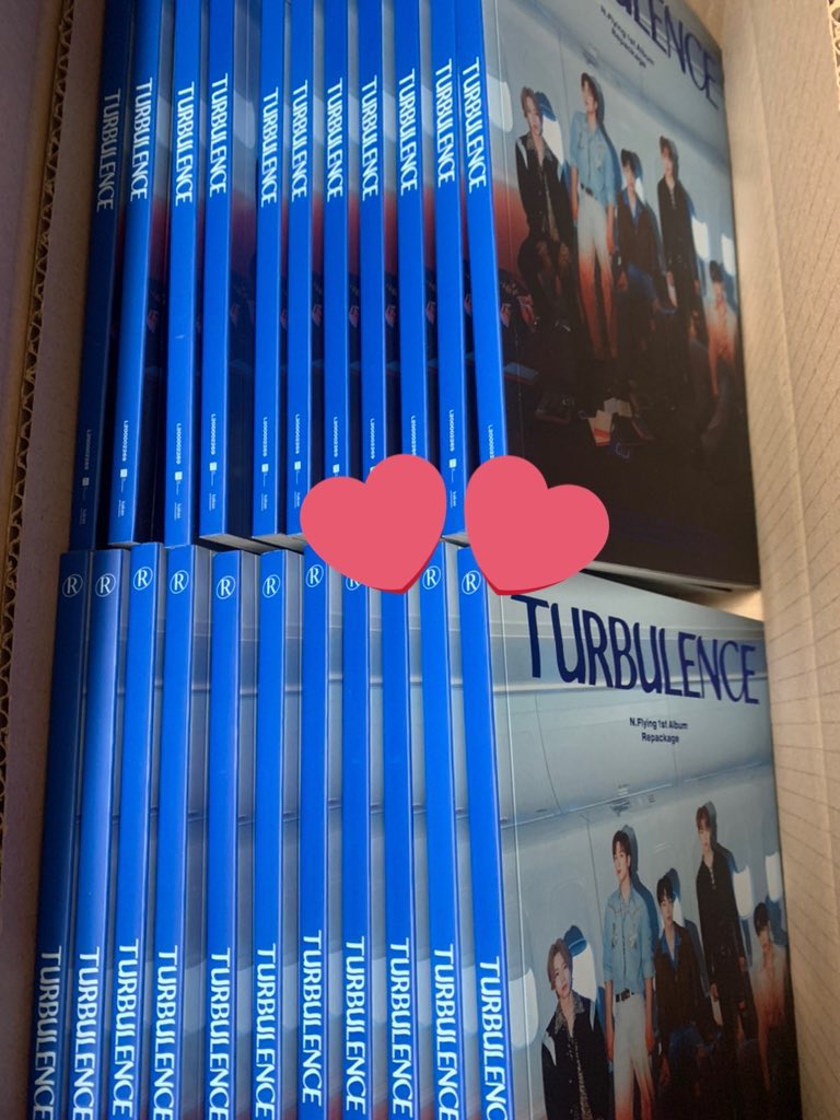enstty's tweet photo. 엔플라잉 터뷸런스 개봉 앨범 양도

CD only 
구성품❌

장당 운미포 0.1에 양도
뎀 부탁드립니다 
수량 많음

#이승협 #차훈 #김재현 #유회승 #서동성
#NFlying  #엔플라잉 https://t.co/IOdy5BFsye