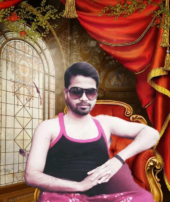 x.com/GayasKh3849203…