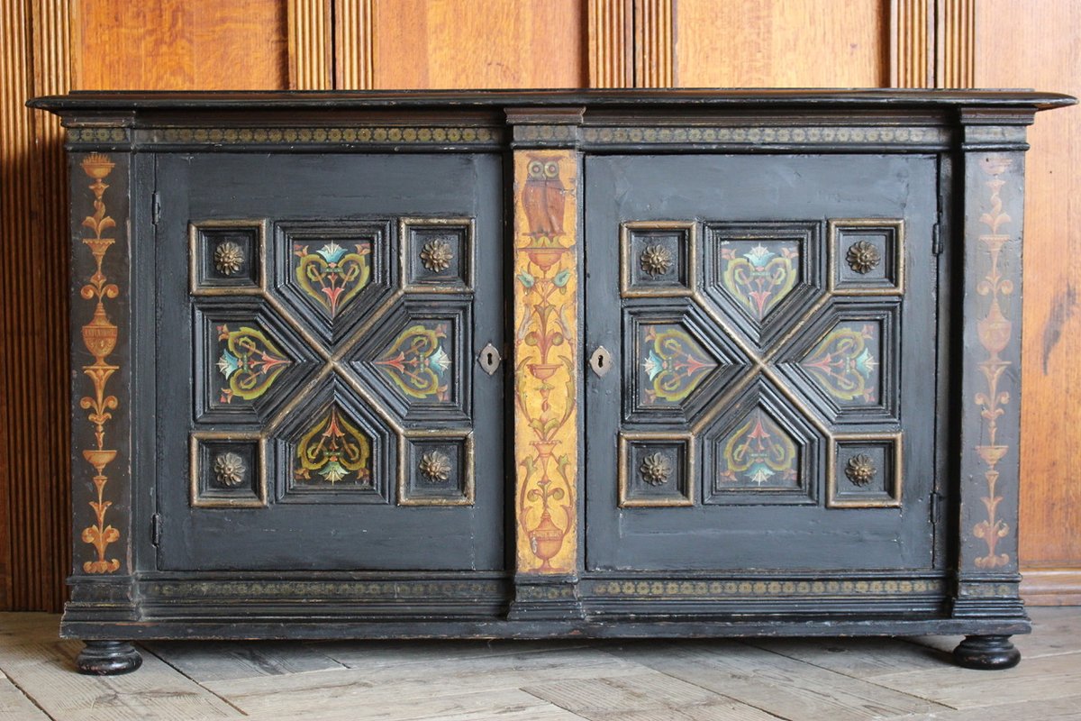 BrownriggUK's tweet photo. Unusual 19th Century English Painted Buffet in Original Paint
Check out more-https://t.co/FYsP9hzfIh
#paintedbuffet #antiquebuffet #paintedfurniture #antiquefurniture #interiordesign #decor https://t.co/YpdmDBf3vb