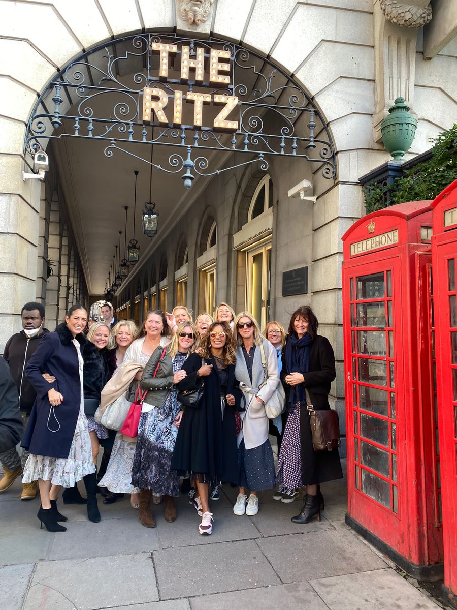 Swannetball1's tweet photo. Just your average day out for our B2Ns. Have fun ladies #teaattheritz #notjustnetball https://t.co/gRmc7tKHje