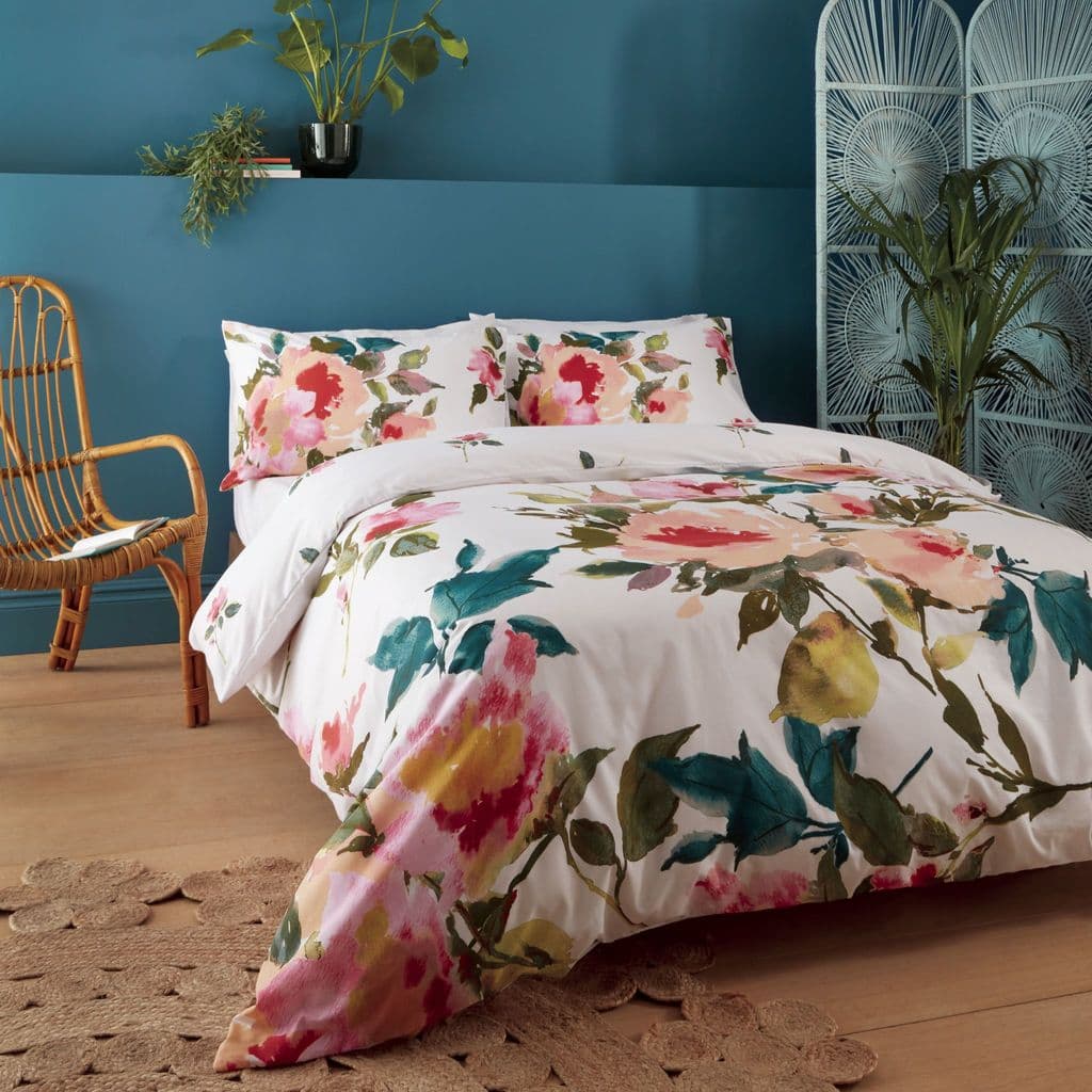 QualityPoles's tweet photo. We now have stock of the Catherine Lansfield Autumn/Winter 2021 ranges, with new designs and extra colour additions.
Check out some examples in the photos attached, and head over to our website to view more. https://t.co/tY8leflY52