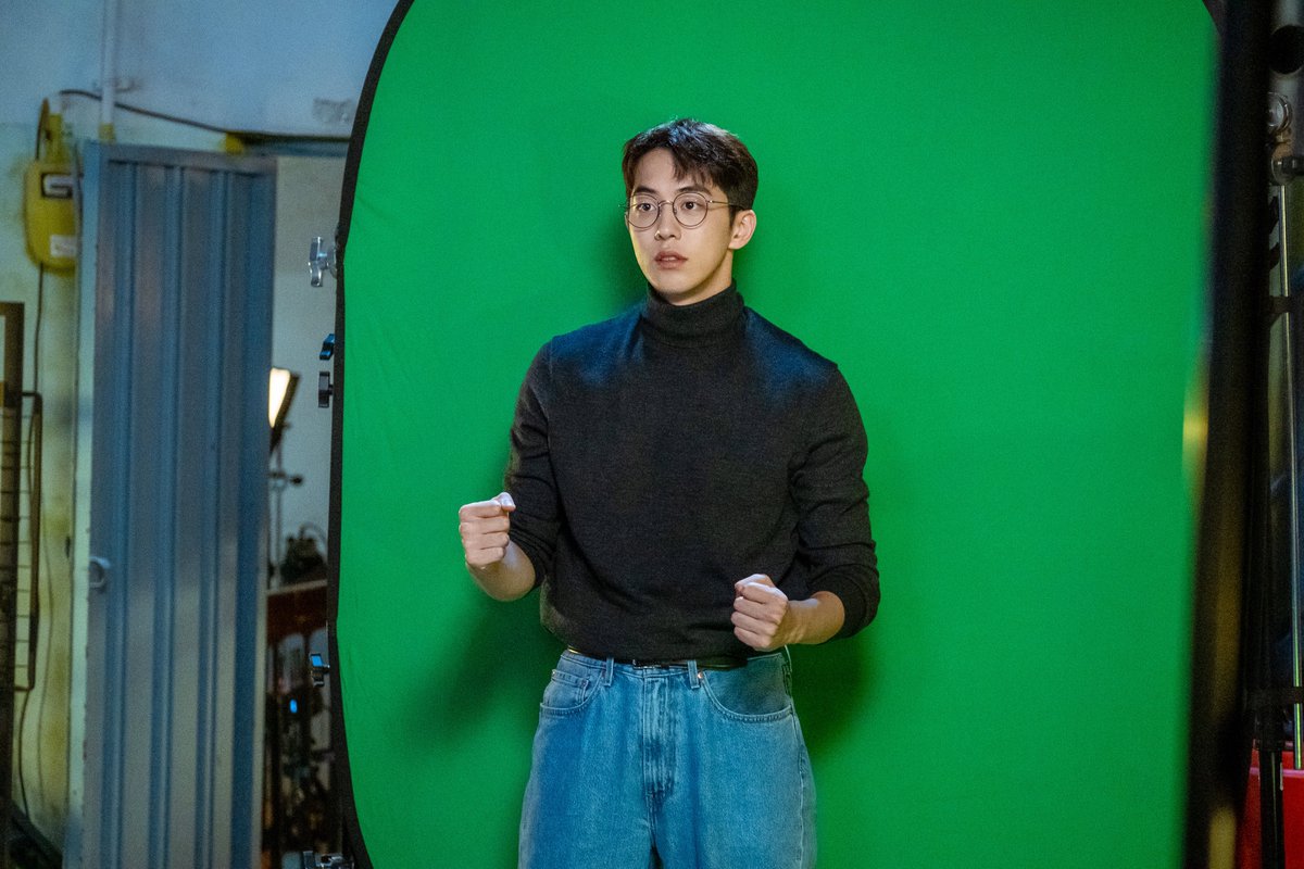 jjwohyuk's tweet photo. I would like to take this opportunity to recognize this actor for his delicate portrayal as Nam Dosan and Hong Inpyo.
It's insane to think that these two characters wc are entirely distinct from eo were brought to life in the same year.

CONGRATULATIONS 🎊🎉 
#NAMJOOHYUK #남주혁 https://t.co/3XAhIQYOmu